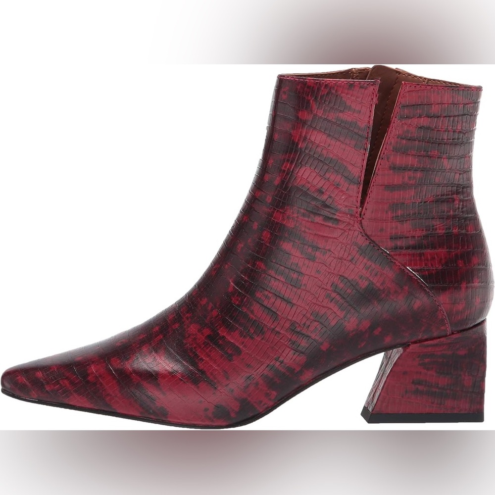 NEW Franco Sarto Sandria Ankle Boots